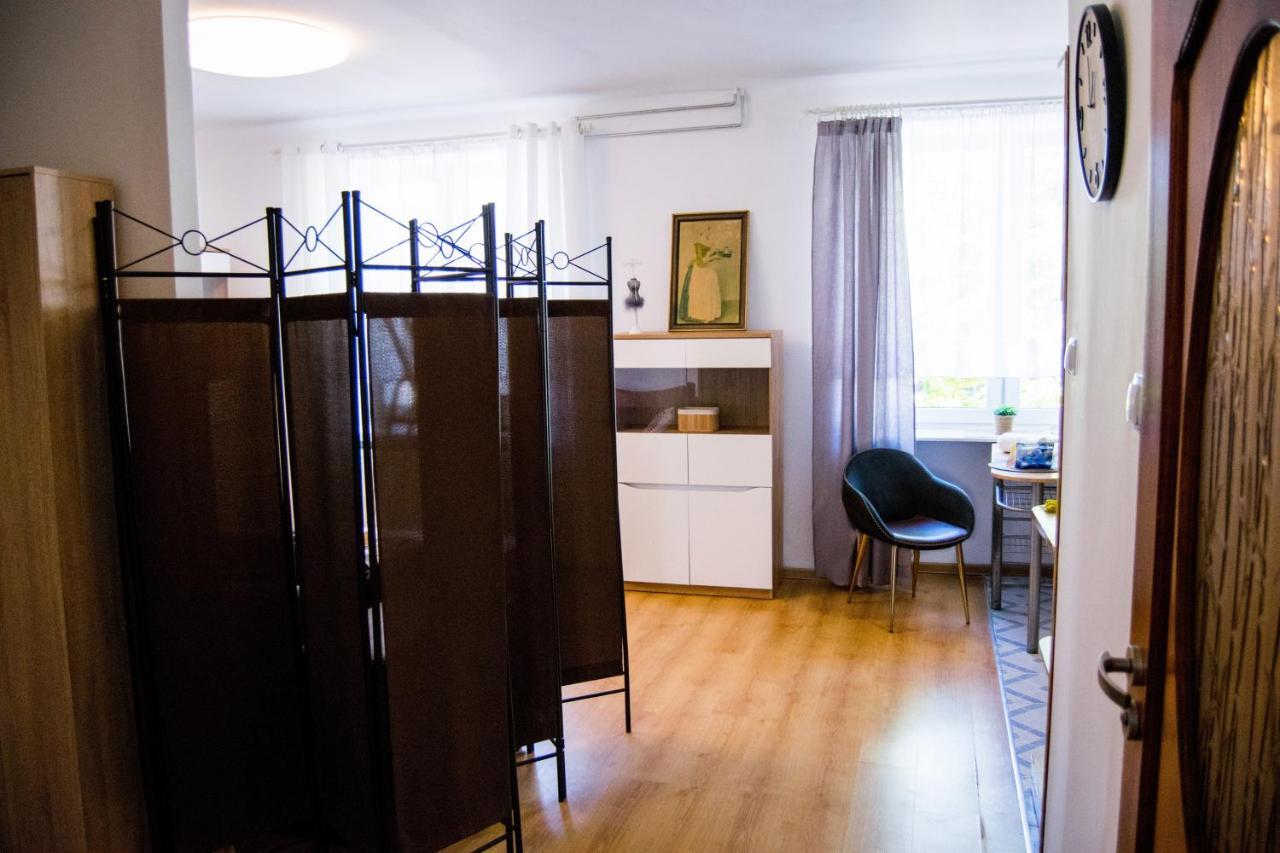 Апартаменты Color 24 Apartament V Сталёва-Воля Экстерьер фото