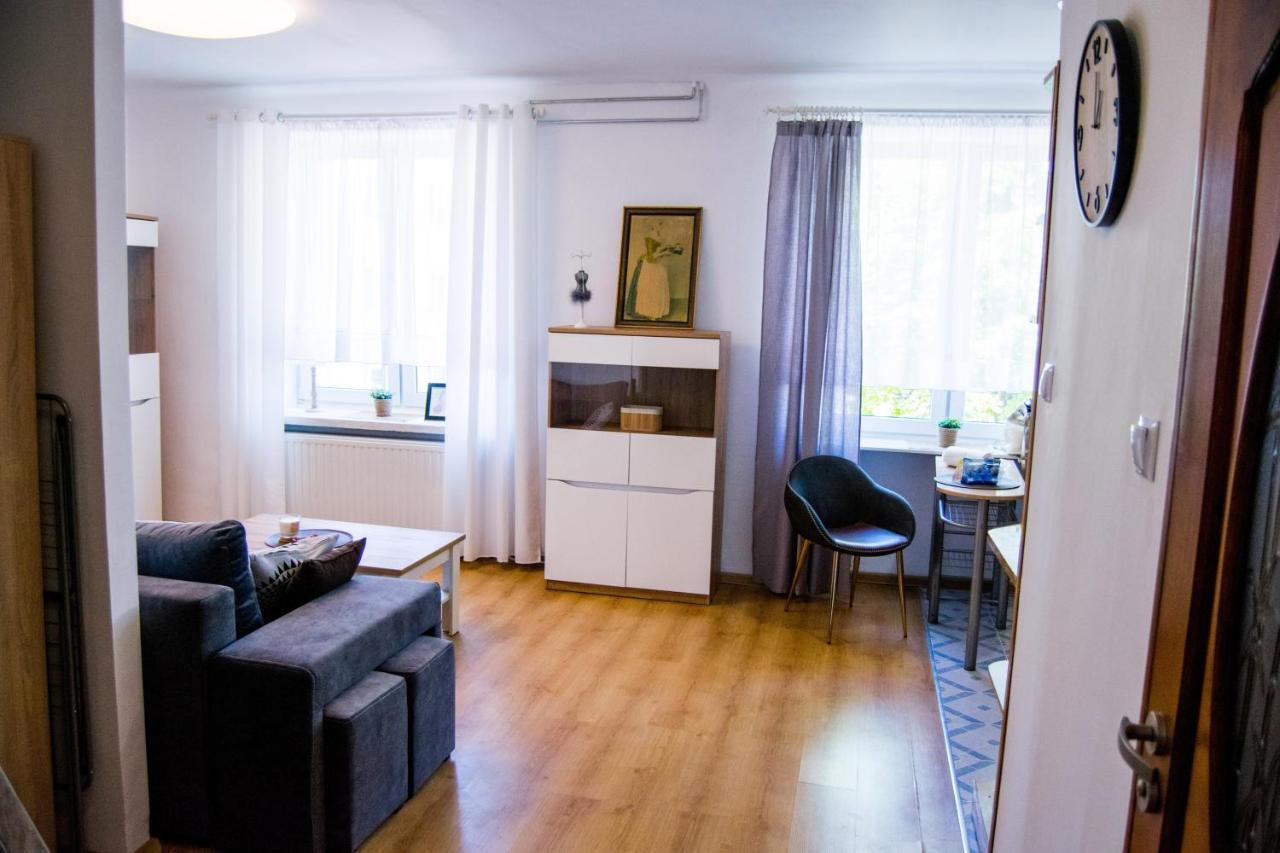 Апартаменты Color 24 Apartament V Сталёва-Воля Экстерьер фото