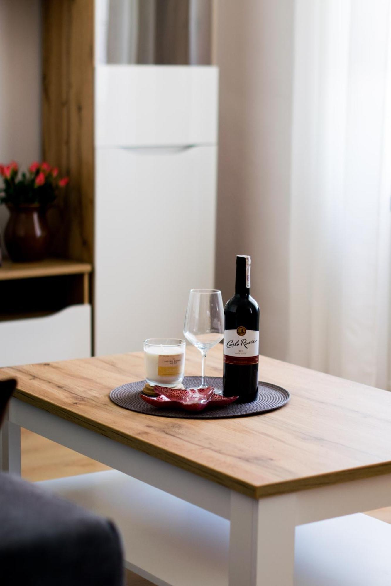 Апартаменты Color 24 Apartament V Сталёва-Воля Экстерьер фото